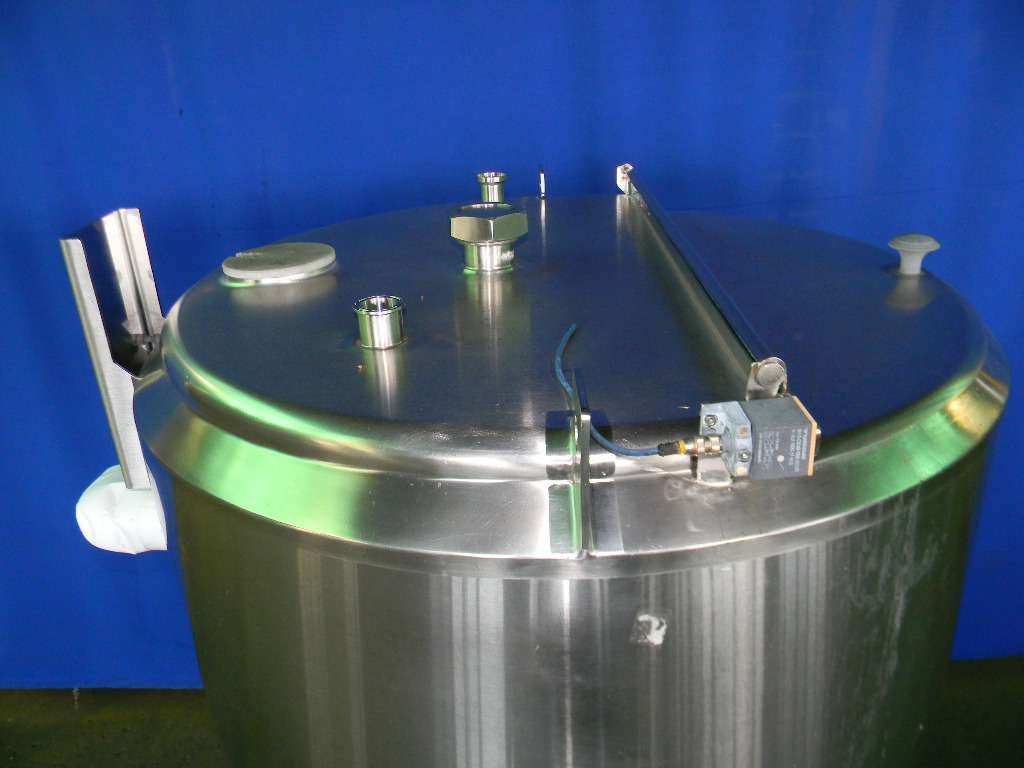 Verticall Jacketed Stainless Steel Tank 150 Gallons 